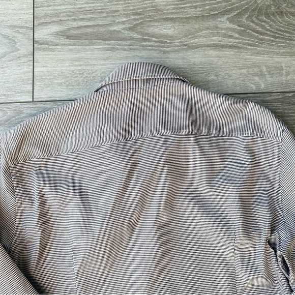 Hugo Boss Pure Cotton Jacquard Pattern Slim Fit Shirt - Picture 15 of 15